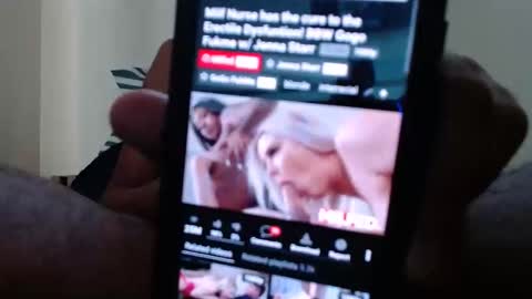 alex55191955 online show from November 19, 2025, 9:37 pm