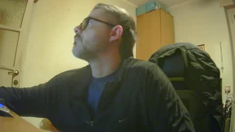 Snapshot of alex81pv1981 chatting on December 29, 2024, 8:26 pm alex81pv1981 online show from December 29, 2024, 8:26 pm