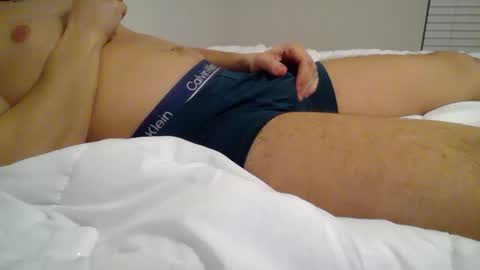 Snapshot of alex889215 chatting on December 27, 2024, 7:18 am alex online show from December 27, 2024, 7:18 am