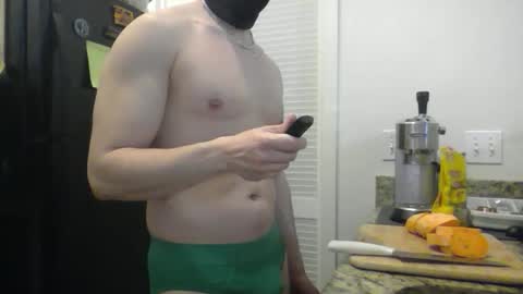 Snapshot of alex889215 chatting on April 3, 2026, 4:32 am alex online show from April 3, 2026, 4:32 am