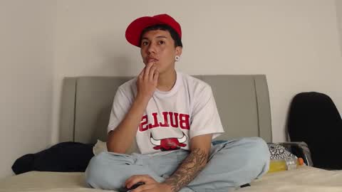 Owen online show from February 12, 2026, 2:39 am