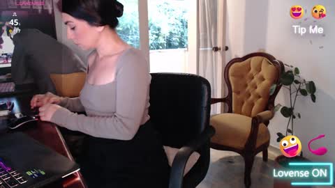 Snapshot of alex_and_theprof chatting on January 21, 2025, 11:56 am ALEX online show from January 21, 2025, 11:56 am