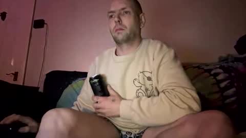 alex_essex69 online show from March 27, 2026, 2:06 am