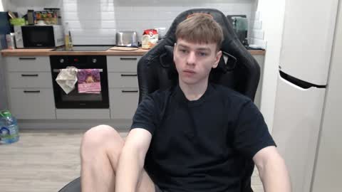 Alex online show from December 22, 2024, 9:42 pm