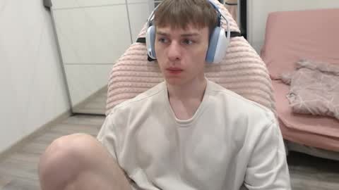 Alex online show from September 23, 2025, 10:35 pm