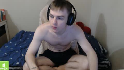 Snapshot of alex_gotcha chatting on March 1, 2026, 1:02 pm Alex online show from March 1, 2026, 1:02 pm