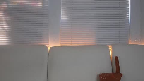 Snapshot of alex_islive chatting on February 7, 2026, 8:56 pm Alex Stone online show from February 7, 2026, 8:56 pm