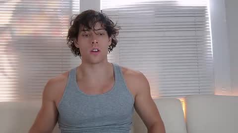 Snapshot of alex_islive chatting on February 8, 2026, 4:54 pm Alex Stone online show from February 8, 2026, 4:54 pm