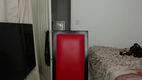 alex_mojica online show from September 17, 2025, 6:04 am