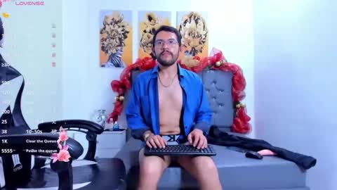 Snapshot of alex_oconner69 chatting on December 27, 2024, 1:32 am ALEX online show from December 27, 2024, 1:32 am