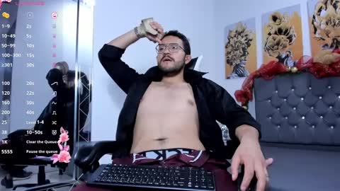 Snapshot of alex_oconner69 chatting on December 28, 2024, 11:48 pm ALEX online show from December 28, 2024, 11:48 pm