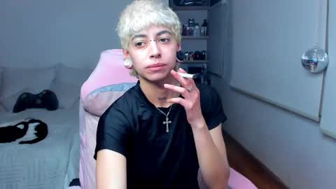 Residente0xxx online show from March 3, 2026, 6:30 am