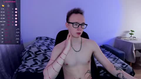 alex_silent online show from February 14, 2025, 10:38 am