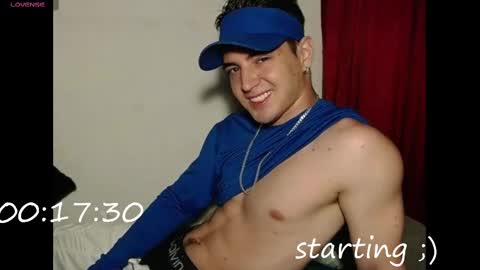 Snapshot of alex_smith0 chatting on February 10, 2025, 1:14 am online show from February 10, 2025, 1:14 am