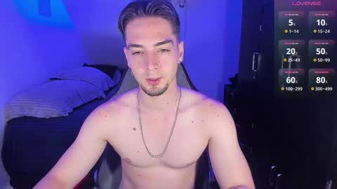 Snapshot of alex_smith0 chatting on October 11, 2025, 2:55 am online show from October 11, 2025, 2:55 am