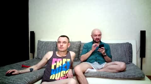 Alex and Tobey online show from February 14, 2026, 2:30 am