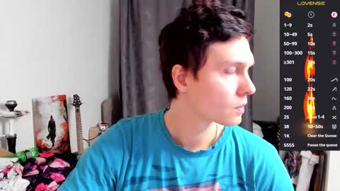 Alex WandHot online show from October 10, 2025, 9:30 am