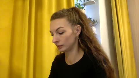 alexa_dreaam online show from October 25, 2025, 5:59 am