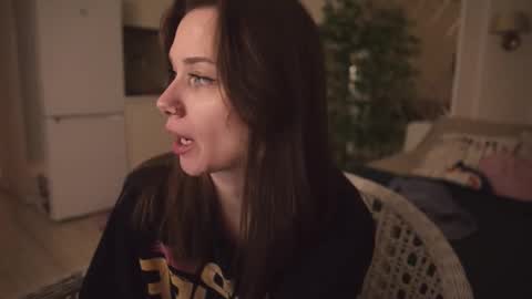 Snapshot of alexa_feels chatting on October 18, 2025, 3:46 pm Little Duck homie online show from October 18, 2025, 3:46 pm