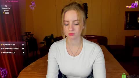 Snapshot of alexa_glory chatting on February 25, 2025, 3:38 pm Alexa online show from February 25, 2025, 3:38 pm