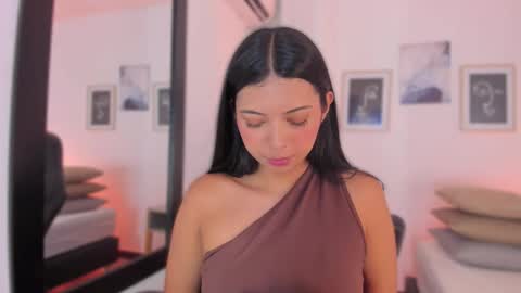 Snapshot of alexa_millers_ chatting on October 28, 2025, 4:27 am Alexa Millers online show from October 28, 2025, 4:27 am