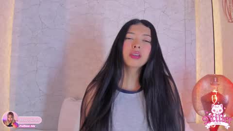 Snapshot of alexa_millers_ chatting on November 3, 2025, 4:03 am Alexa Millers online show from November 3, 2025, 4:03 am