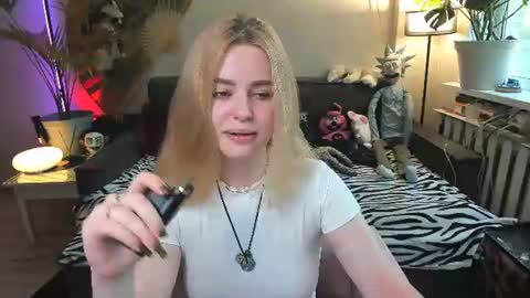 alexa_pirs online show from June 18, 2026, 11:03 am