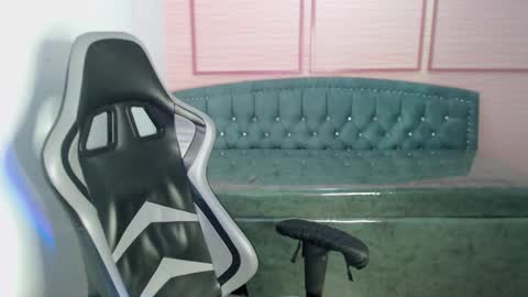 Alexandra online show from October 11, 2025, 12:15 pm