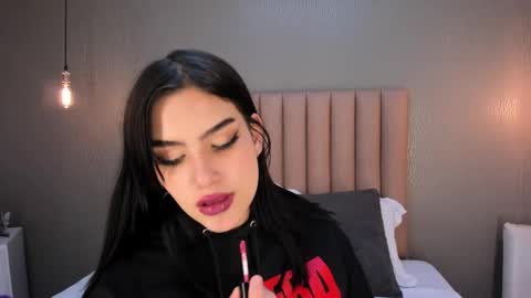 Snapshot of alexa_thaylor_ chatting on January 3, 2025, 6:14 pm Alexa Thaylor online show from January 3, 2025, 6:14 pm