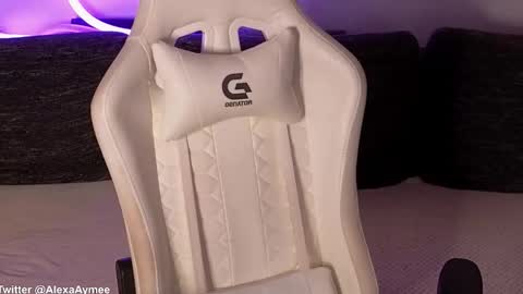 Snapshot of alexaaimee chatting on March 7, 2026, 3:58 am Alexa online show from March 7, 2026, 3:58 am