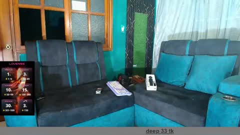 Alexa  y tom online show from April 8, 2026, 12:43 am