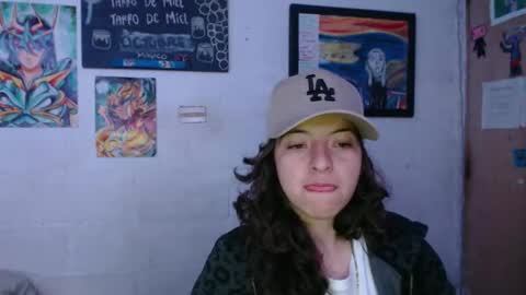 Snapshot of alexablu3 chatting on October 25, 2025, 3:47 am Alexa Blu3 online show from October 25, 2025, 3:47 am