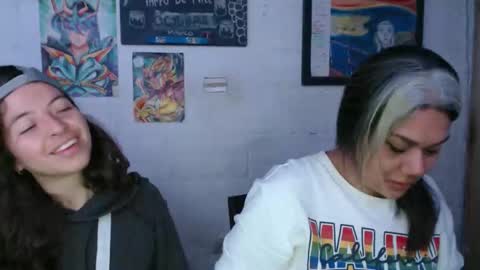 Snapshot of alexablu3 chatting on November 1, 2025, 3:19 am Alexa Blu3 online show from November 1, 2025, 3:19 am