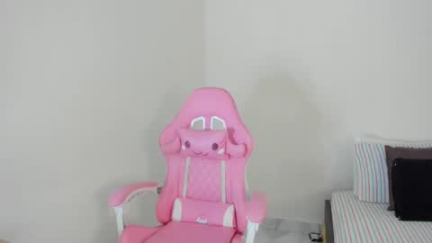 Snapshot of alexajhonson1011 chatting on February 14, 2025, 12:14 pm Alexa Jhonson online show from February 14, 2025, 12:14 pm