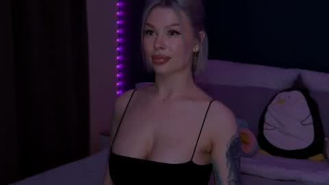 Alexa Mason online show from May 18, 2026, 4:07 am