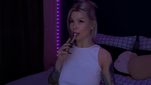 Alexa Mason online show from June 10, 2026, 2:56 am