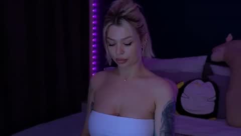 Alexa Mason online show from July 7, 2026, 2:03 am