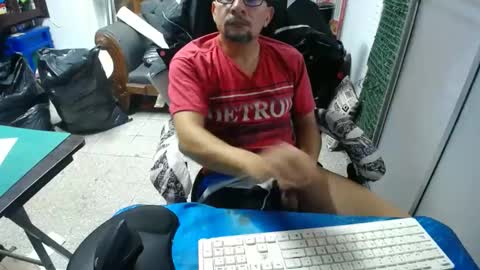 Snapshot of alexamdergal chatting on March 4, 2025, 3:37 pm Alexamdergal online show from March 4, 2025, 3:37 pm