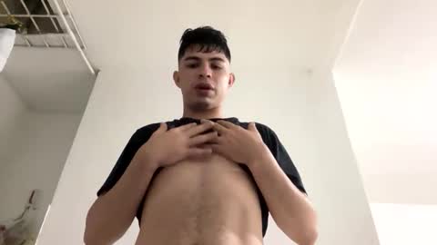 Snapshot of alexander_02hot chatting on December 1, 2025, 1:32 am ALEXANDER online show from December 1, 2025, 1:32 am