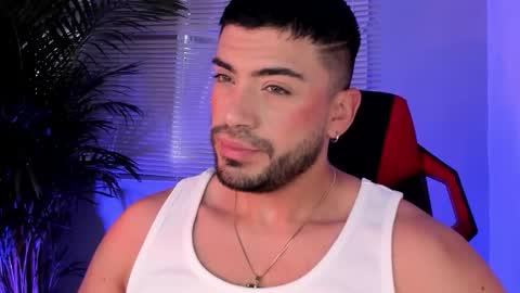 Snapshot of alexander_diiaz chatting on October 3, 2025, 12:02 pm Alexander Diaz online show from October 3, 2025, 12:02 pm