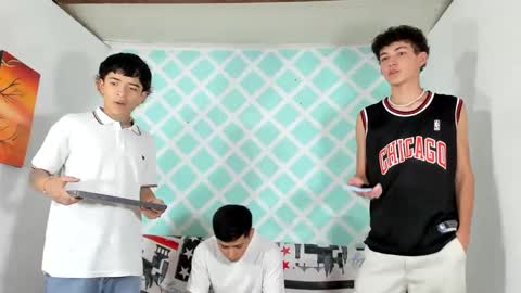 Snapshot of alexandluke1 chatting on December 3, 2024, 8:17 pm chicos hot online show from December 3, 2024, 8:17 pm