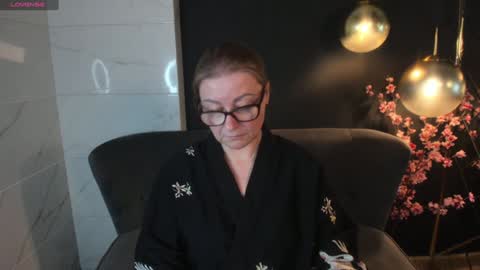 Snapshot of alexandra_kind chatting on January 26, 2025, 2:14 am Alexandra online show from January 26, 2025, 2:14 am