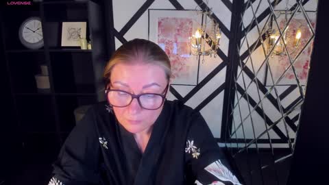 Snapshot of alexandra_kind chatting on February 8, 2025, 8:32 pm Alexandra online show from February 8, 2025, 8:32 pm