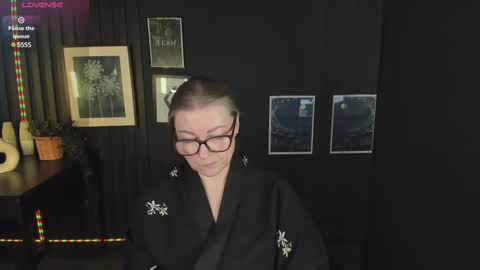 Snapshot of alexandra_kind chatting on March 7, 2025, 12:04 am Alexandra online show from March 7, 2025, 12:04 am