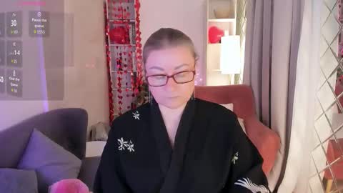 Snapshot of alexandra_kind chatting on February 17, 2026, 11:22 pm Alexandra online show from February 17, 2026, 11:22 pm