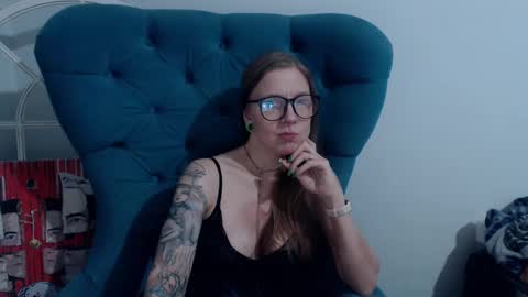 Alexandra online show from February 4, 2025, 6:49 pm