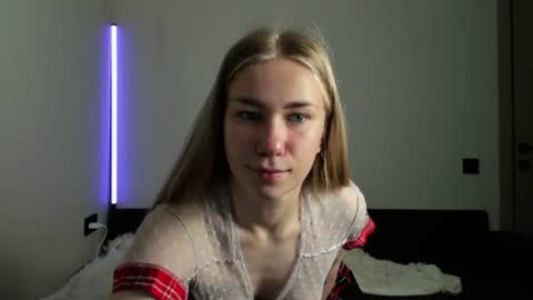Alex online show from June 19, 2026, 5:23 am