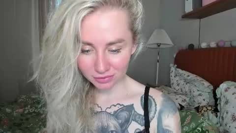Snapshot of alexarush chatting on June 25, 2026, 6:12 pm alexarush online show from June 25, 2026, 6:12 pm