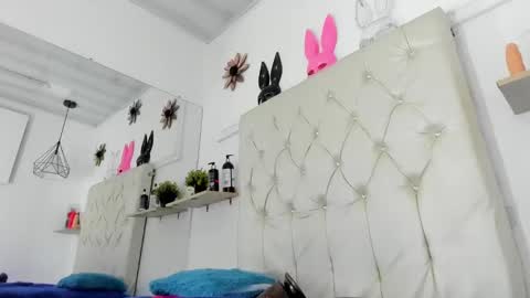 Snapshot of alexasmith__23 chatting on January 16, 2025, 8:22 am Alexa Smith online show from January 16, 2025, 8:22 am