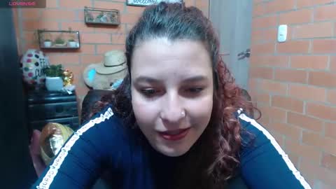 Snapshot of alexatai chatting on October 25, 2025, 8:47 pm alexatai online show from October 25, 2025, 8:47 pm